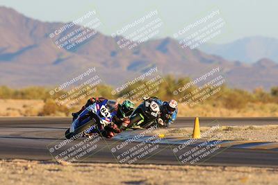 media/Nov-17-2024-CVMA (Sun) [[1fec520723]]/Race 18-Supersport Middleweight/